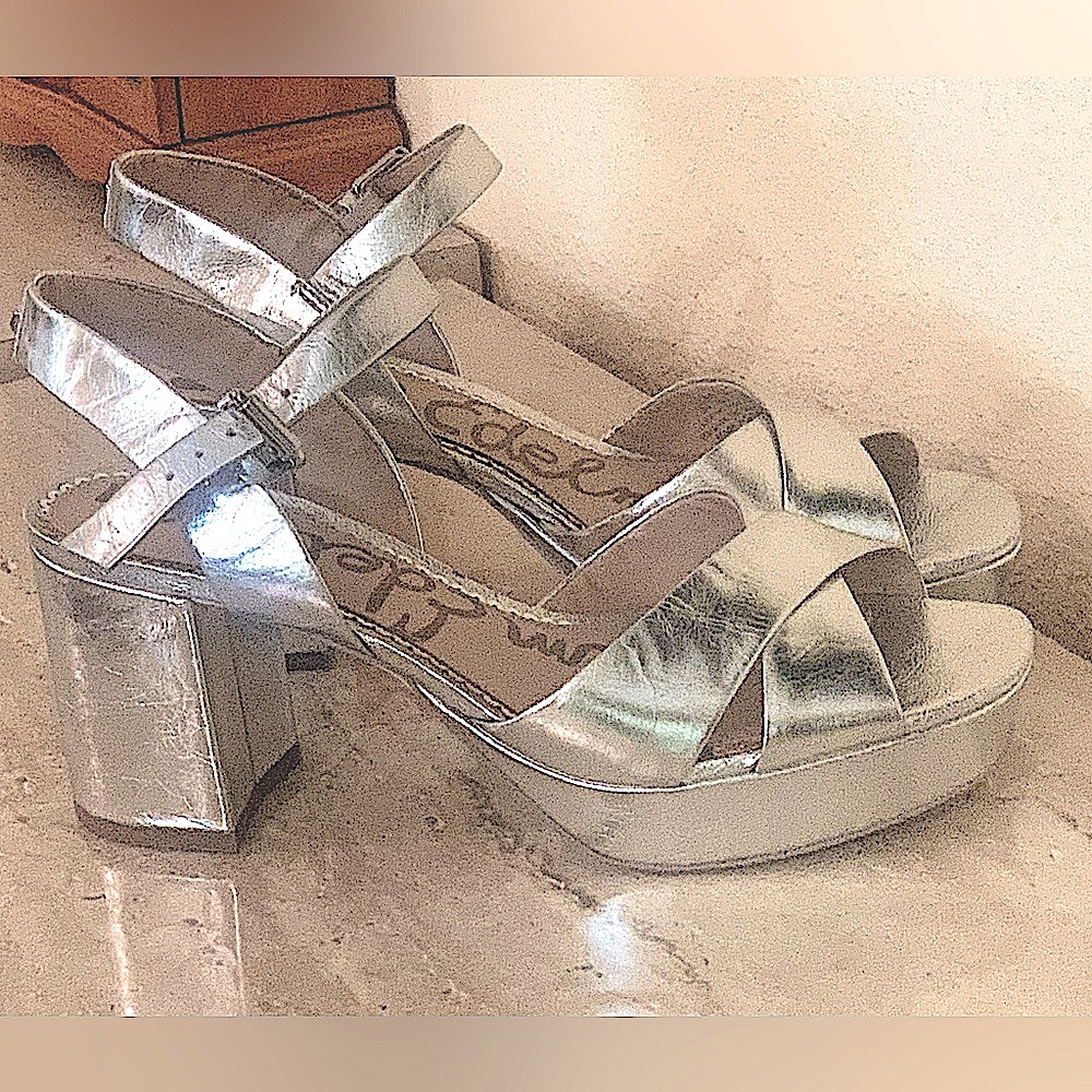 Sam Edelman, leather , 8 size, gorgeous platform silver leather shoes Trendy 🎉